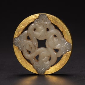 A JADE CHILONG CARVING