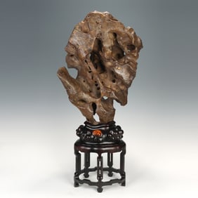 A CHINESE LITERATI ROCK