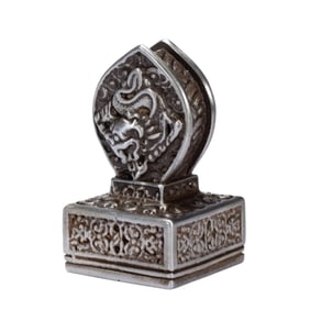A TIBETAN SILVER ALLOY SEAL