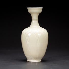 A TING-WARE BALUSTER VASE