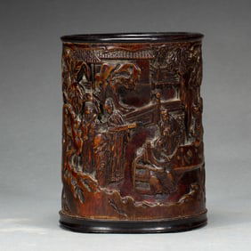 A CARVED ALOESWOOD CHENXIANG BRUSHPOT