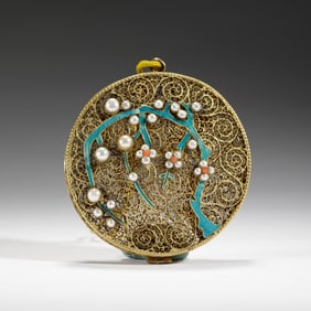 A FINE HARDSTONES INLAID SILVER-GILT POMANDER CASE