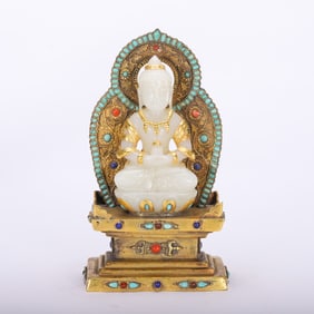A HARDSTONES INLAID WHITE JADE AMITAYUS