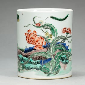 A FAMILLE VERTE PEONY BRUSHPOT