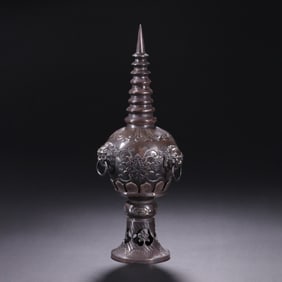 A SILVER BUDDHIST STUPA-FORM VESSEL