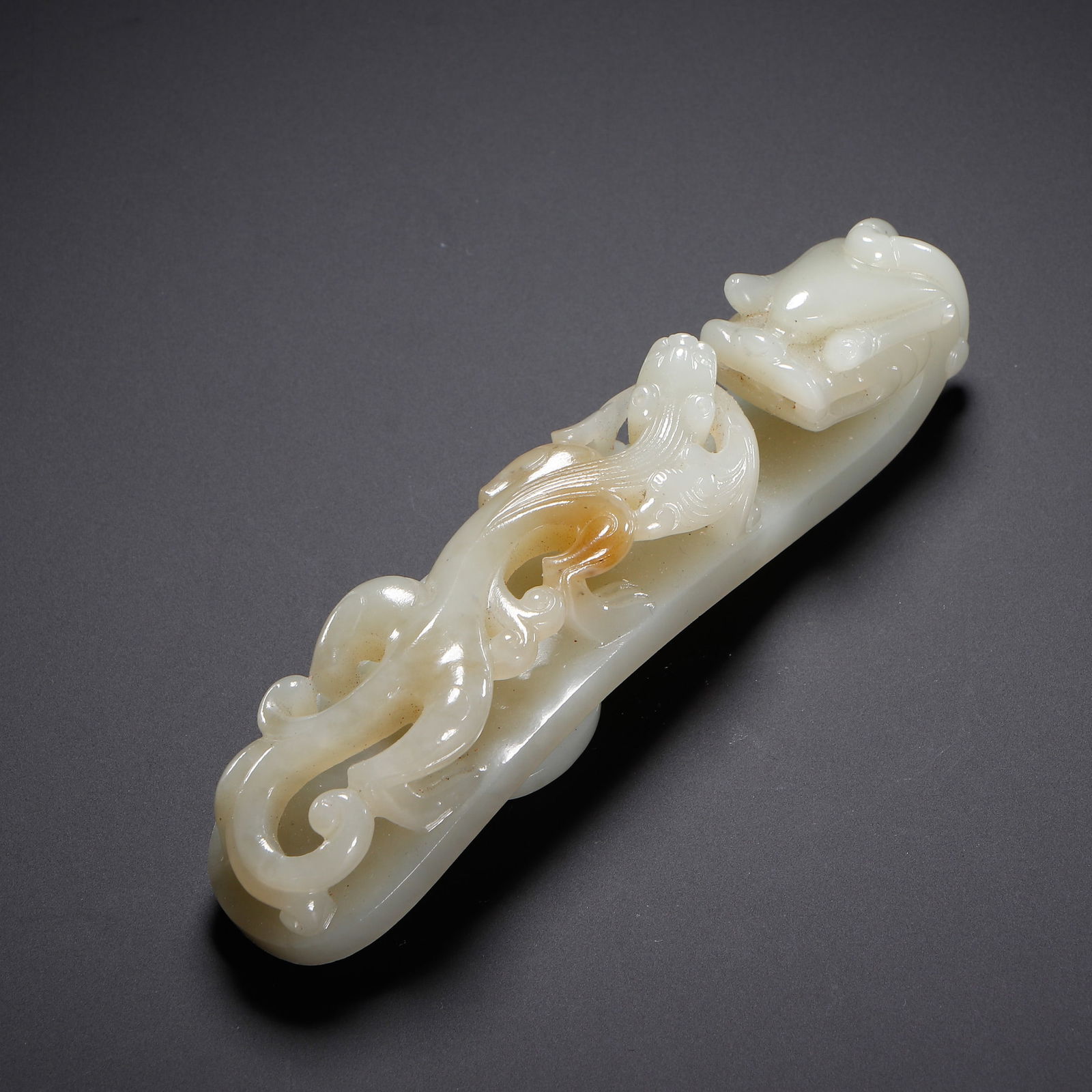 A CARVED WHITE JADE CHILONG BELTHOOK (1 of 9)