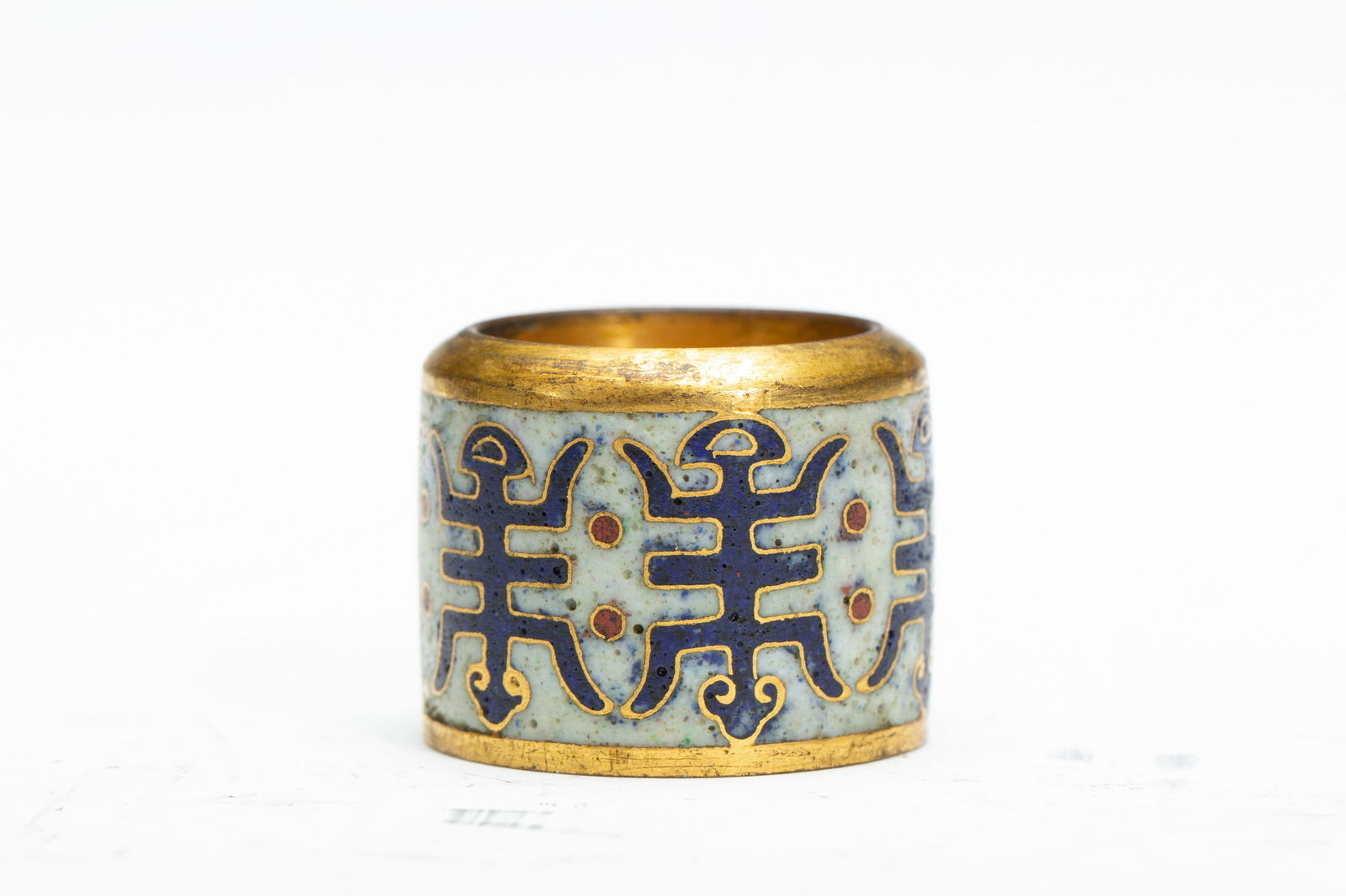 A CLOISONNE ENAMEL ARCHER RING - 5