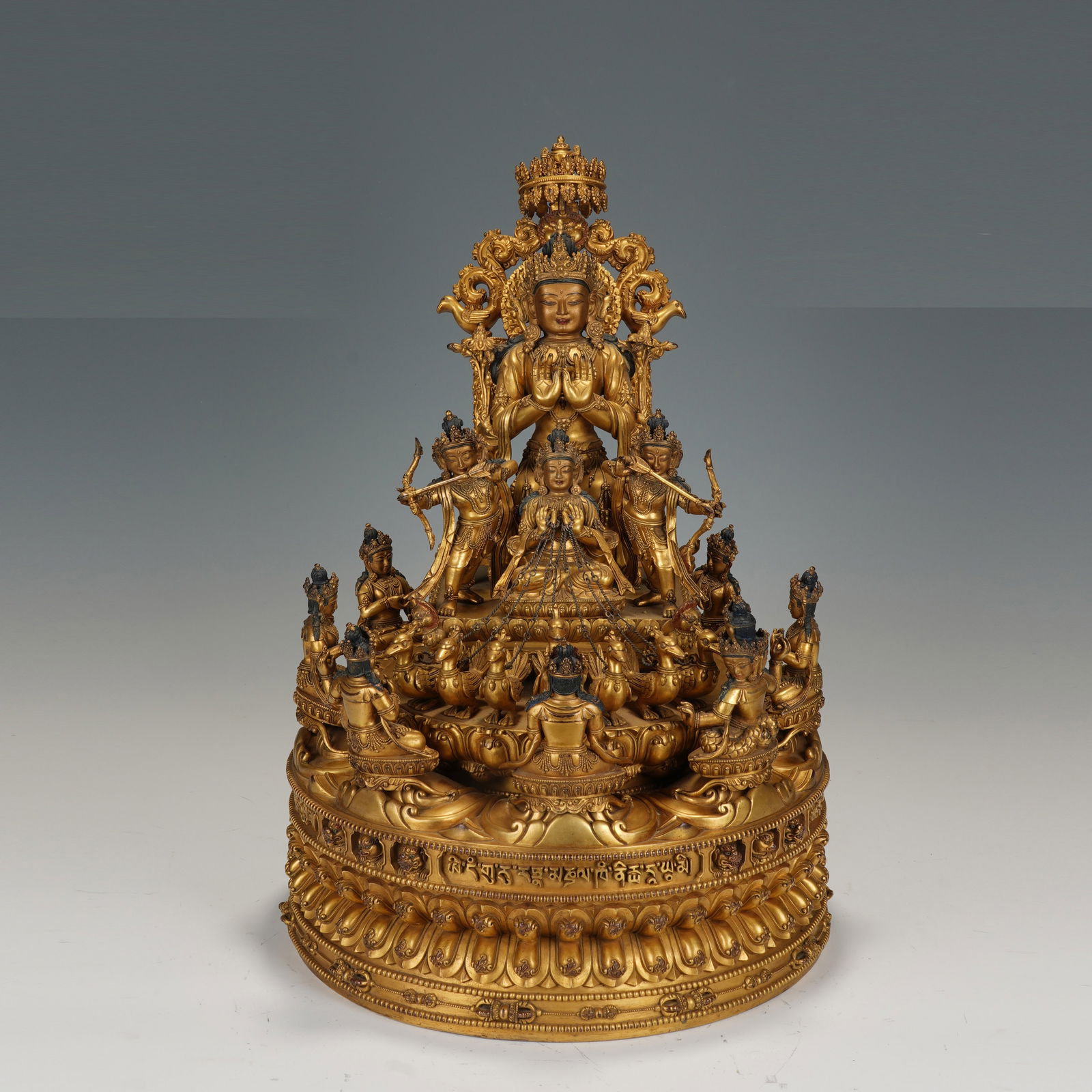 A MAGNIFICENT BRONZE-GILT FIGURE OF BODHISATTVAS GROUP (1 of 12)