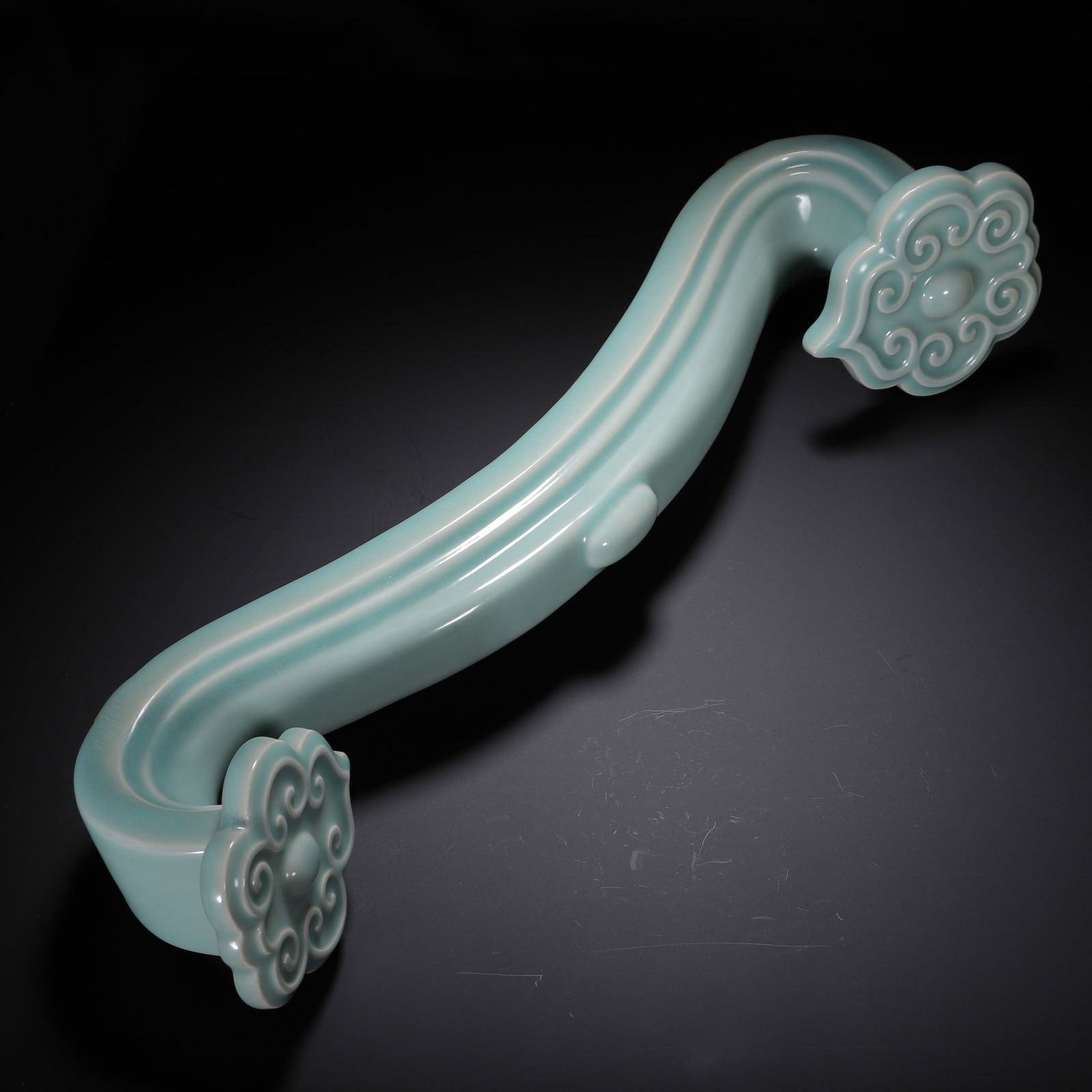 A RU-WARE RUYI SCEPTER - 5