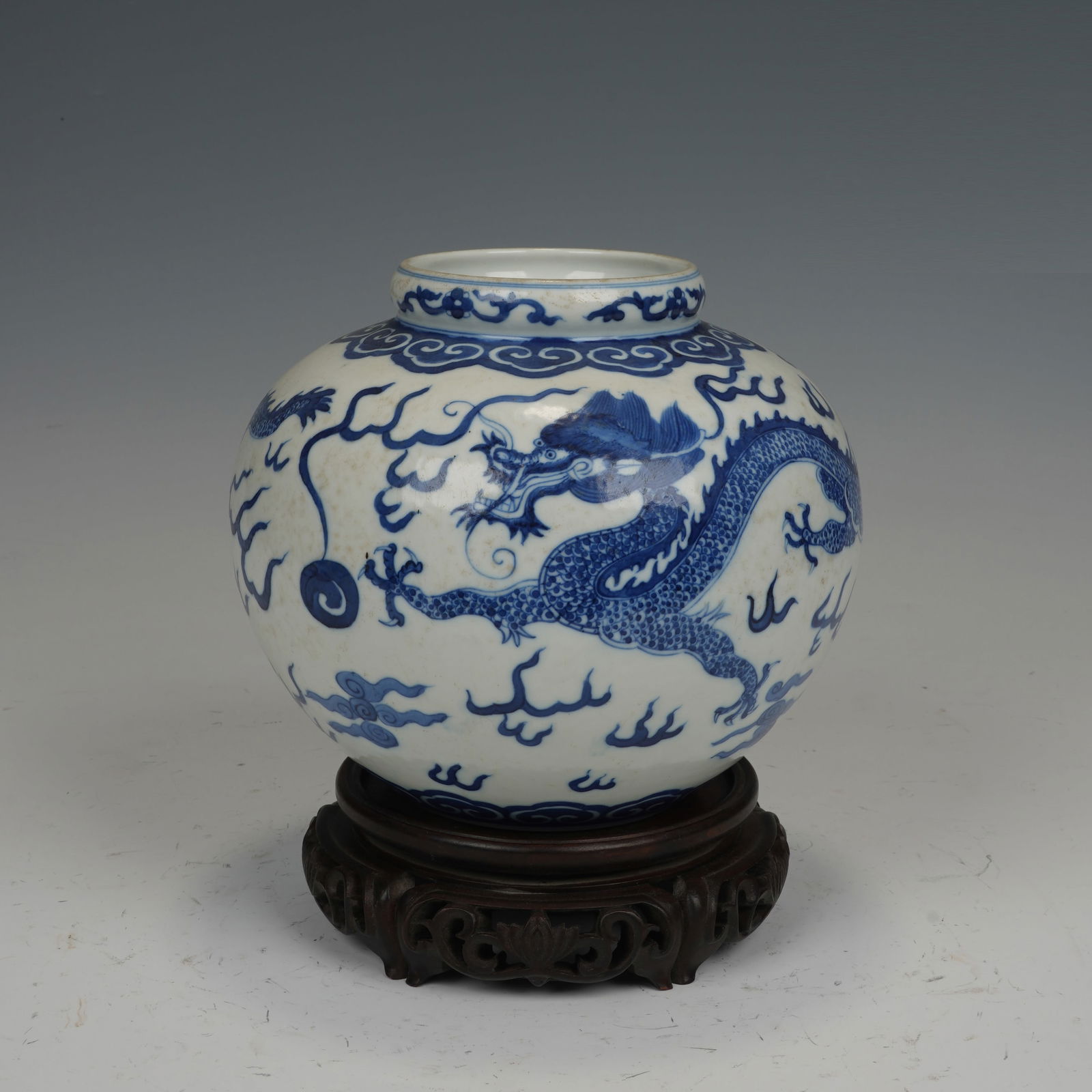 A BLUE AND WHITE DRAGON JAR (1 of 7)