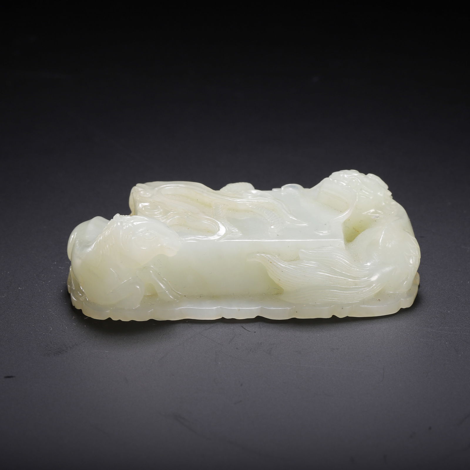 A CARVED WHITE JADE BEASTS PAPER WEIGHT (1 of 9)