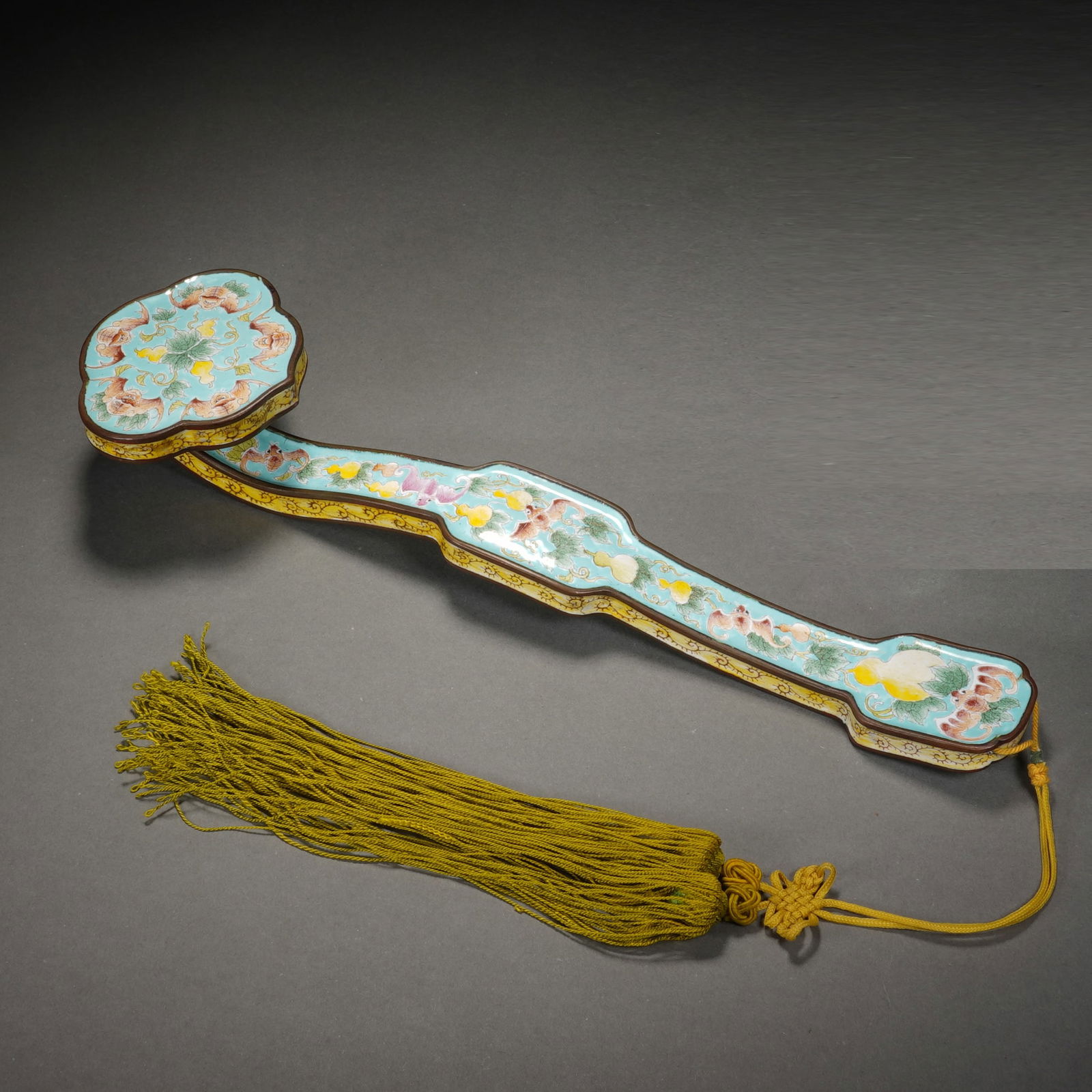 A PAINTED ENAMEL BRONZE RUYI SCEPTER (1 of 10)
