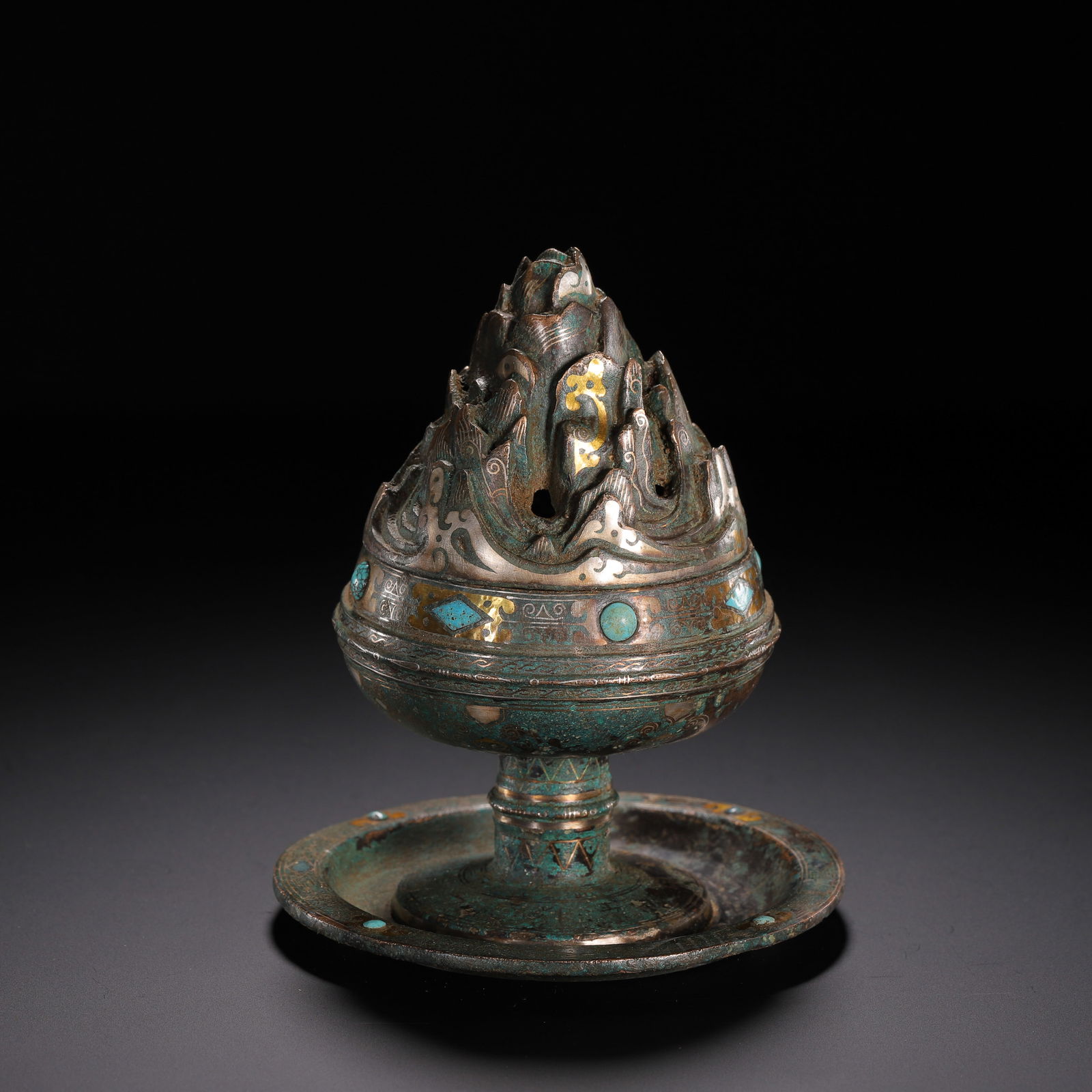 A GOLD AND SILVER INLAID BRONZE MOUNT SHAPE CENSER BOSHANLU (1 of 9)