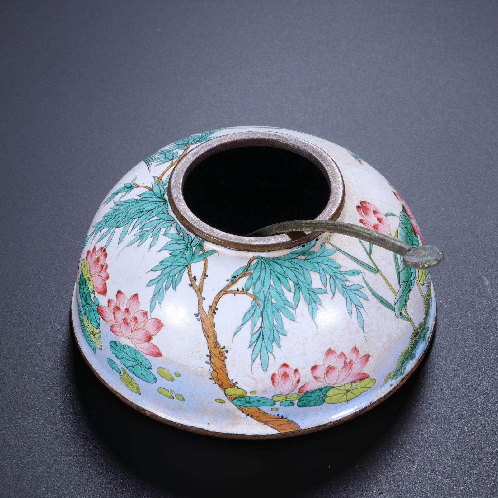A PAINTED ENAMEL LOTUS PONE WATERPOT (1 of 8)