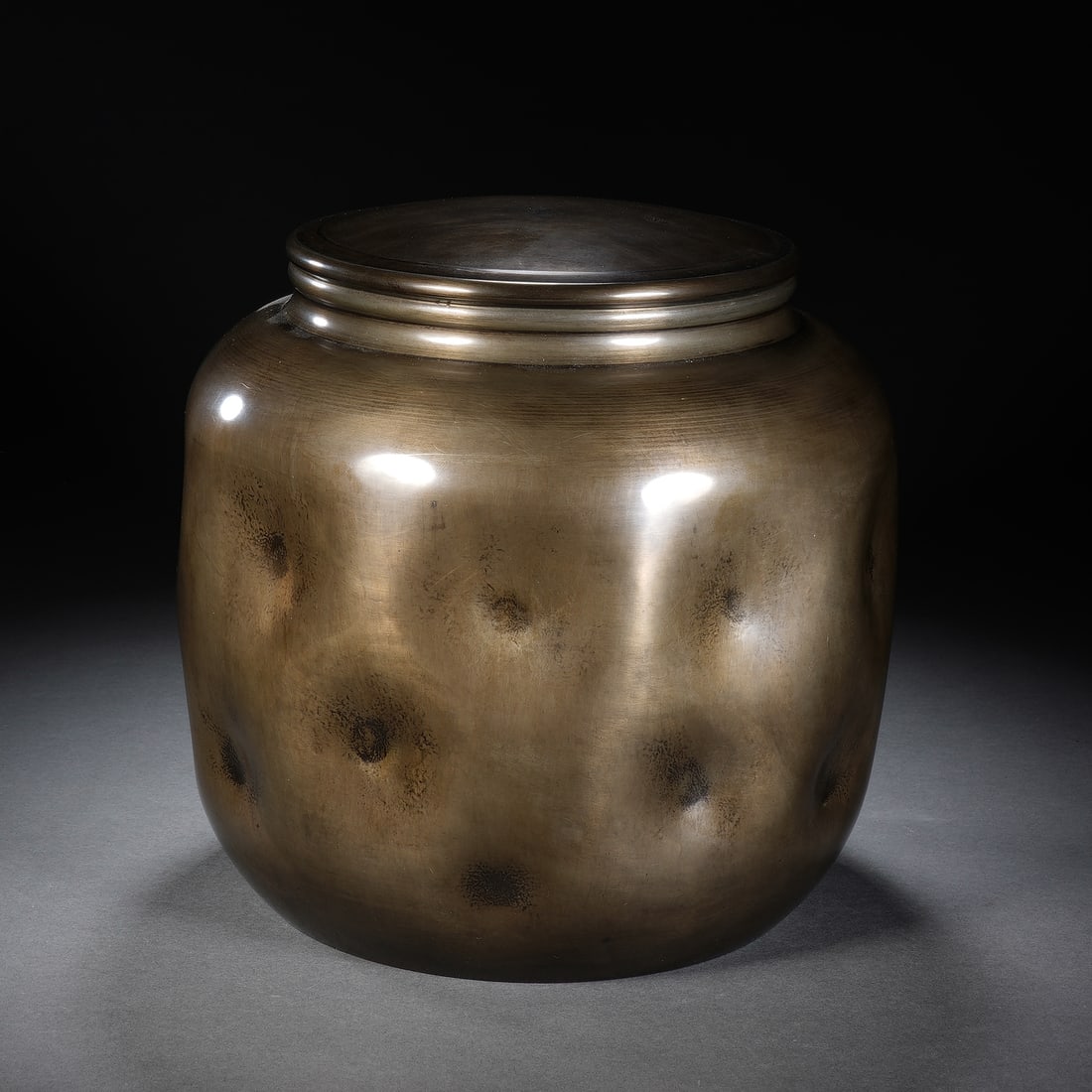 CHINESE PEWTER TEA CADDY (1 of 8)