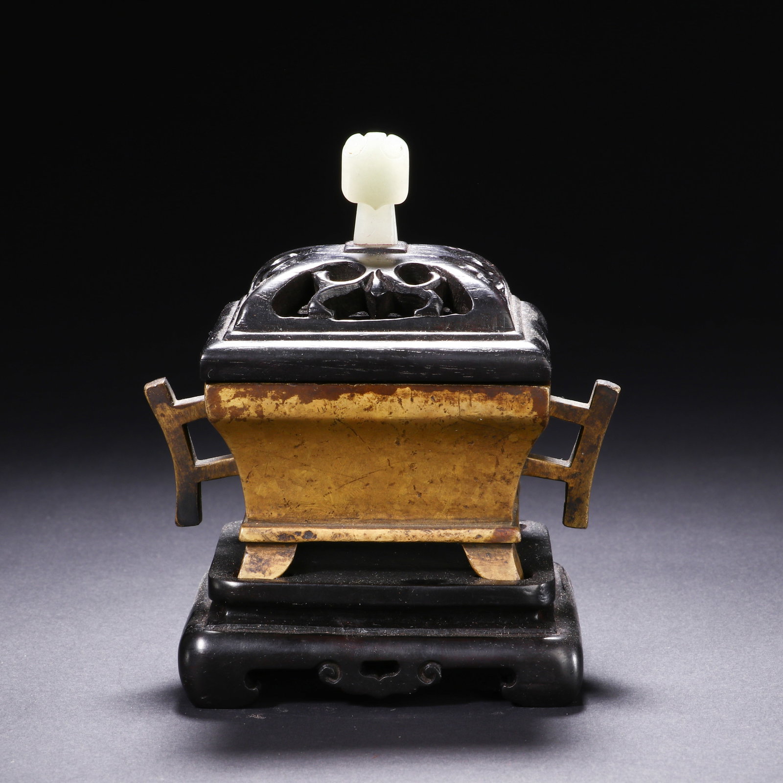 CHINESE GILT-BRONZE CENSER WITH JADE FINIAL (1 of 7)