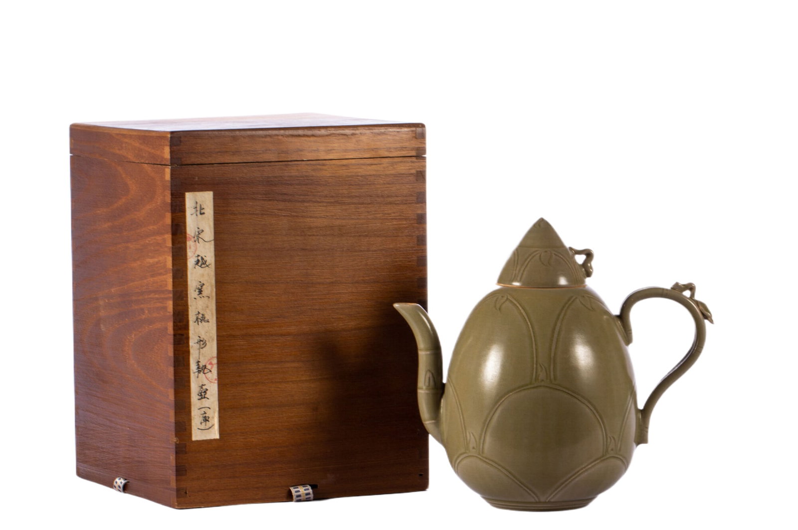 Chinese Yueyao Celadon Peach-Form Ewer (1 of 11)