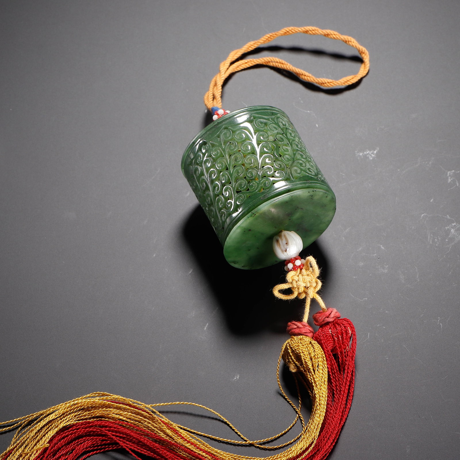 Chinese Hetian Spinach Green Jade Openwork Pendant Sachet (1 of 9)