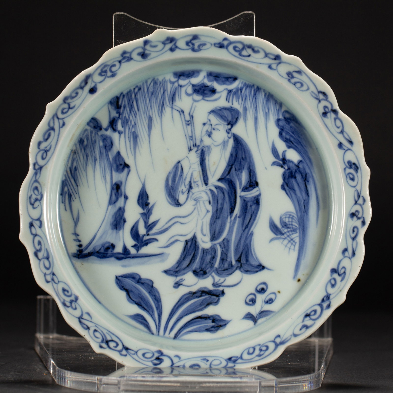 Chinese Blue and White Figural Dish (1 of 6)