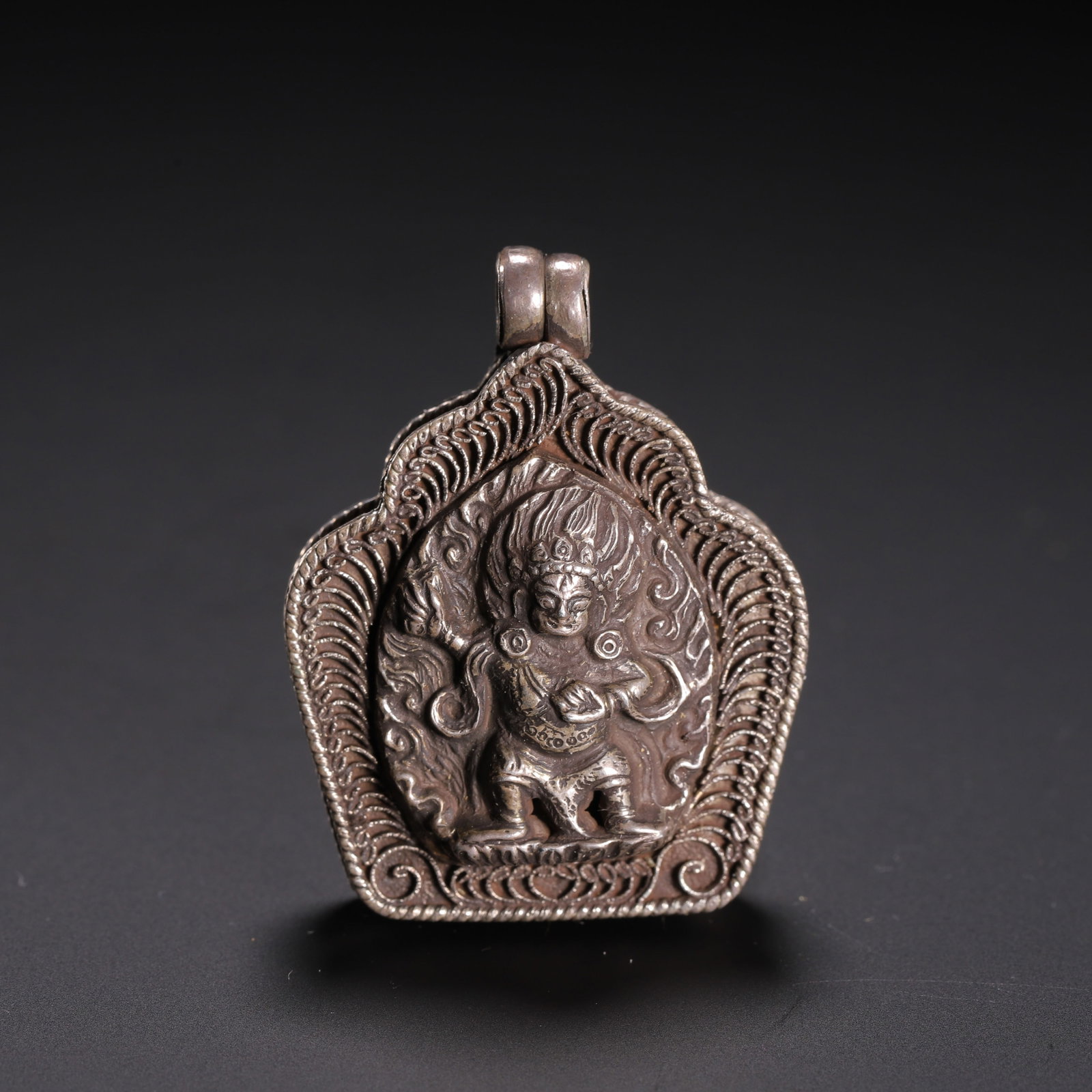 Chinese Tibetan Silver Gau Box Pendant (1 of 9)