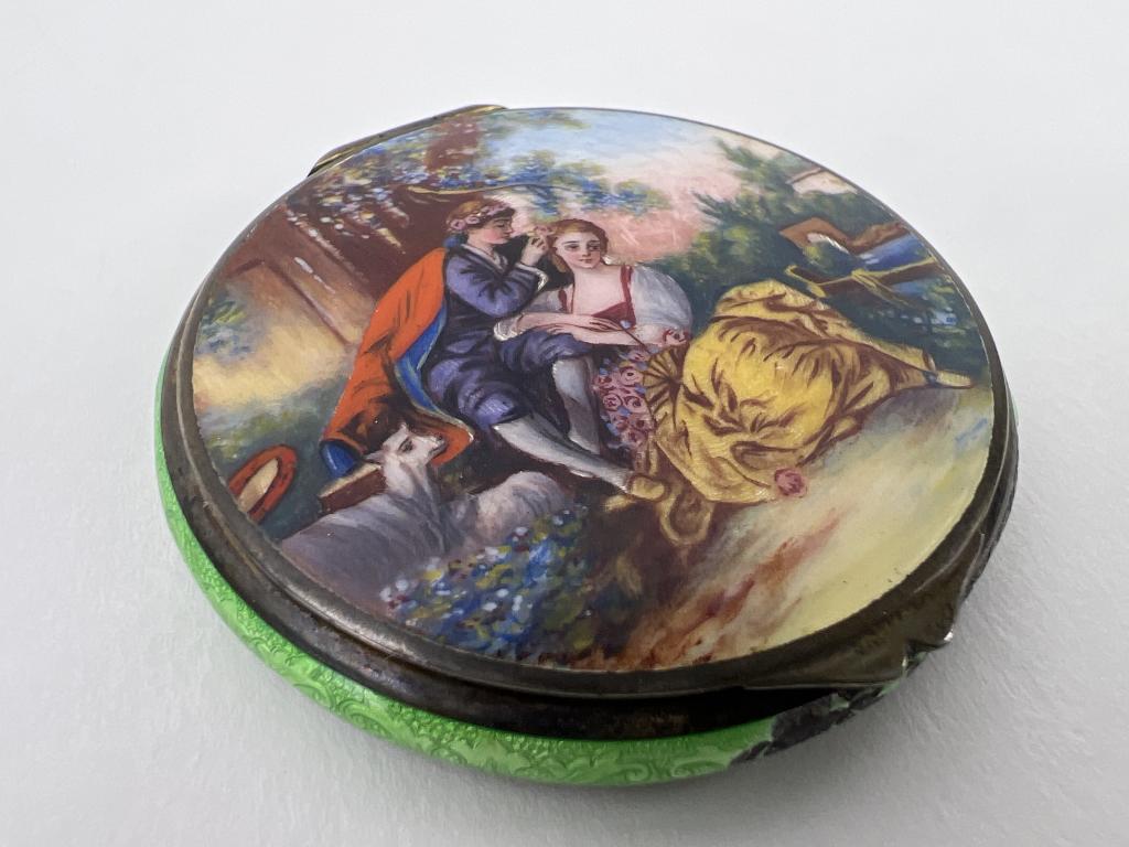 Antique Sterling Guilloche Enamel Powder Compact (1 of 8)