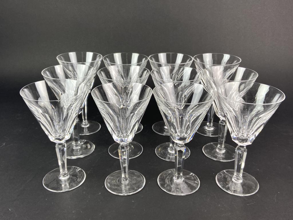 12 Waterford Crystal Sheila Wine Glasses: No chips or cracks. Glasses measure 7" tall.