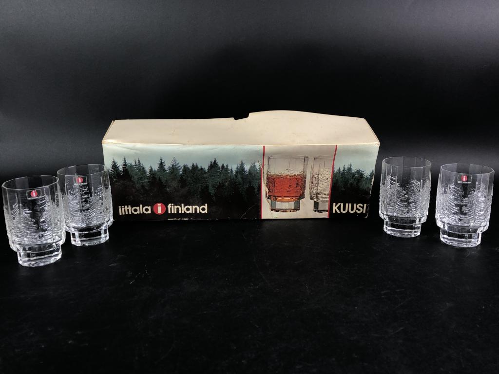 IITTALA Finland KUUSI Spruce Tree Glass Set: (4) 3.25" Glasses. 4.5 oz. Designed by Jorma Vennola. Includes original box. Box has wear.