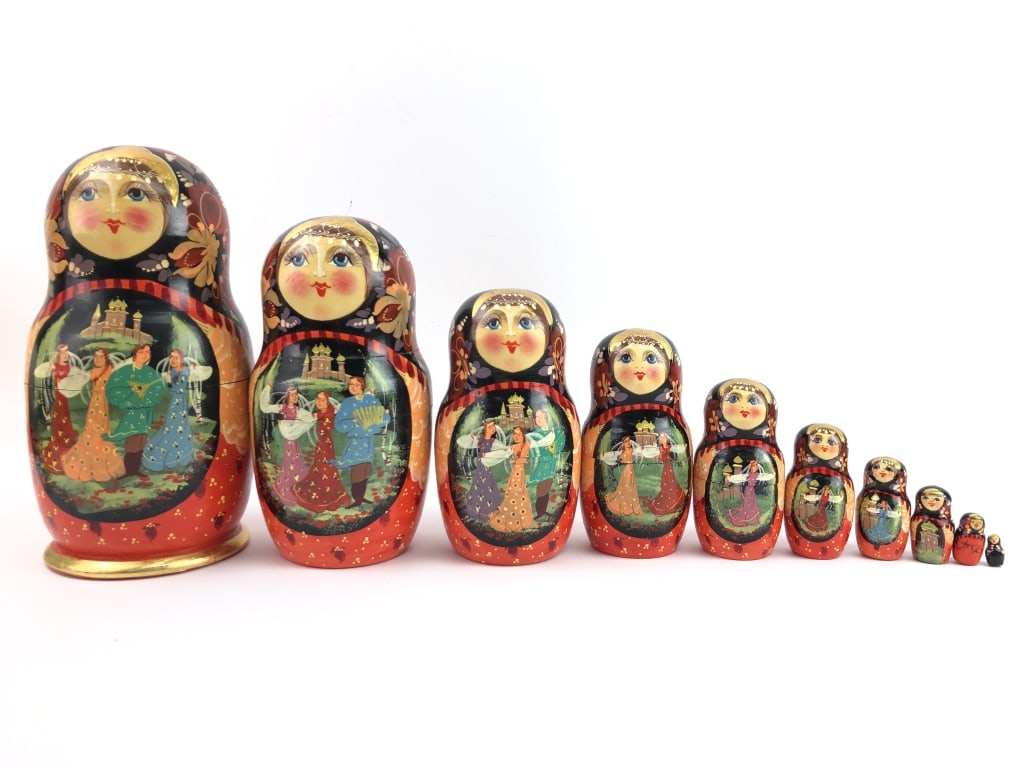10" 10pc Hand Painted Russian Nesting Doll (1 of 9)