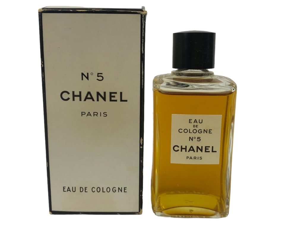 Chanel No 5 Eau De Cologne (1 of 6)
