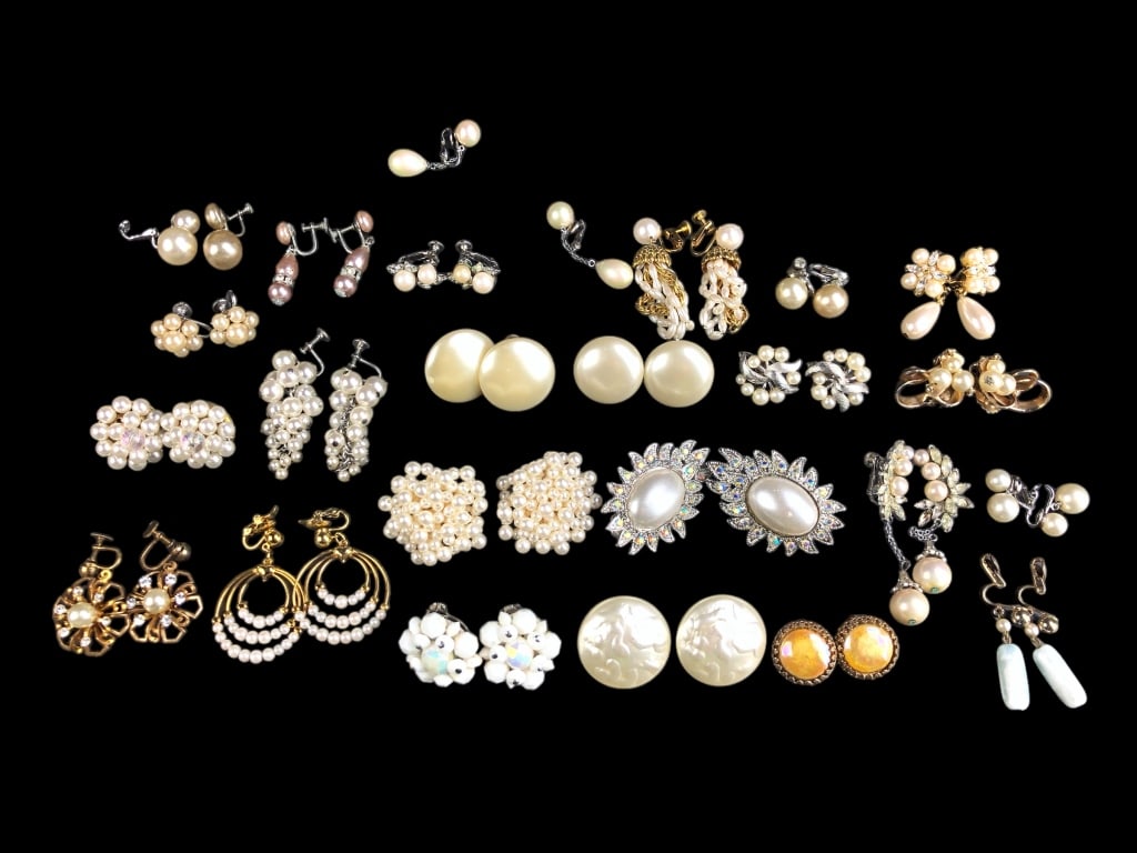 Earring Lot, Trifari & More: Mostly clip-on / screw type earrings.