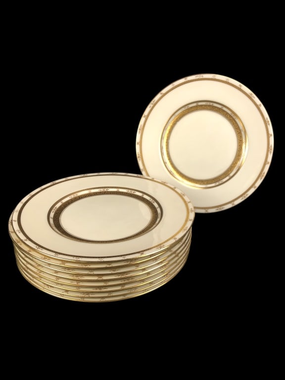 (9) Minton Tiffany & Co 10.5" Plates (1 of 7)