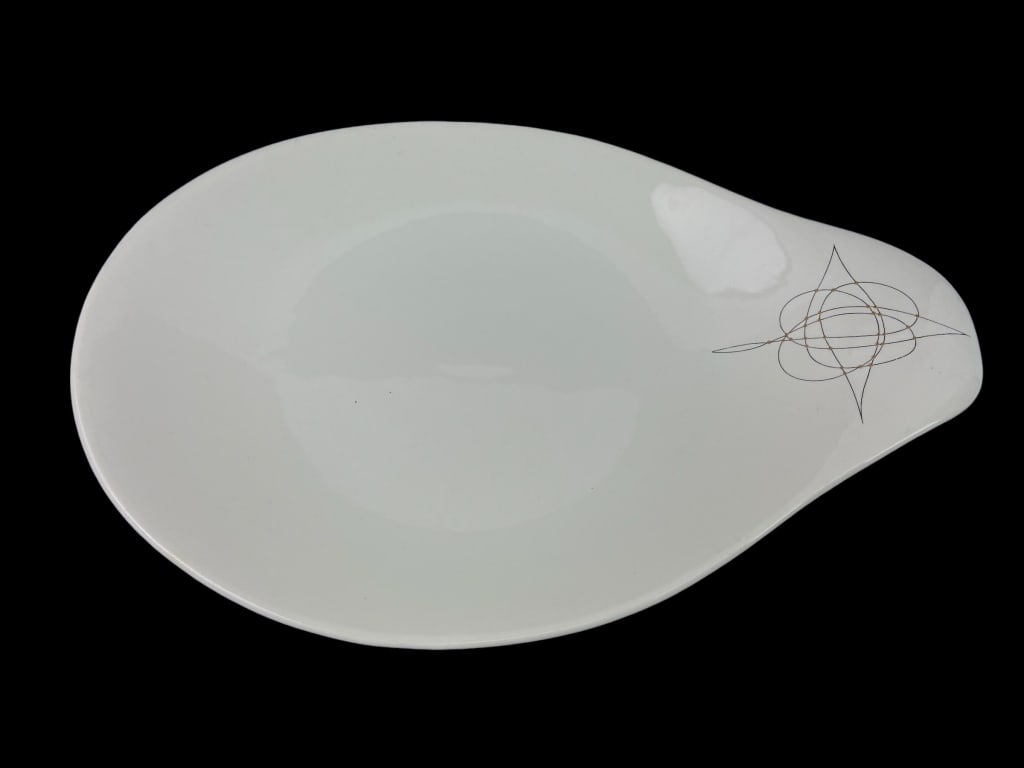 RARE Vintage 1950s Eva Zeisel Fantasy for: Hallcraft Oval Serving Platter ; 15 1/4" long - light scratches to platter - very small chips to bottom