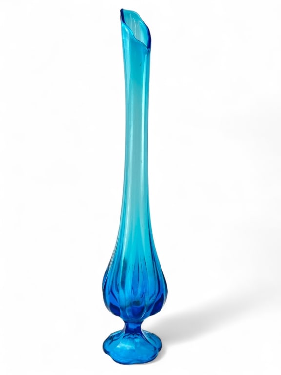 Vintage MCM L.E. Smith Swung Blue Glass Vase (1 of 6)