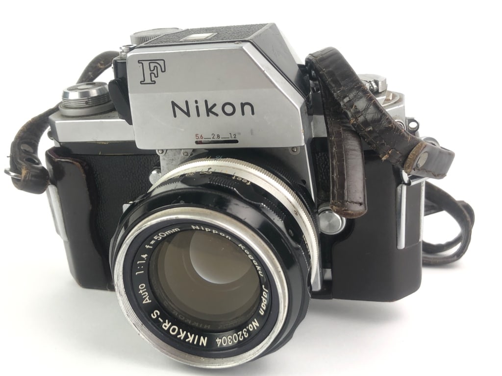 Nikon F Camera With Nippon Kogaku Lens (1 of 7)