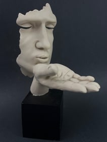 TMS 2005 Blowing A Kiss Sculpture Statue