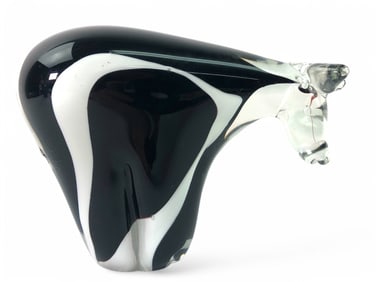 Vintage Fifth Avenue Crystal Art Glass Bull