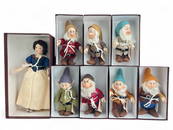 R. John Wright Snow White And Seven Dwarfs Set