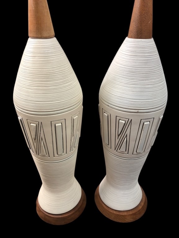 Pair Of MCM Ceramic Table Lamps (1 of 6)