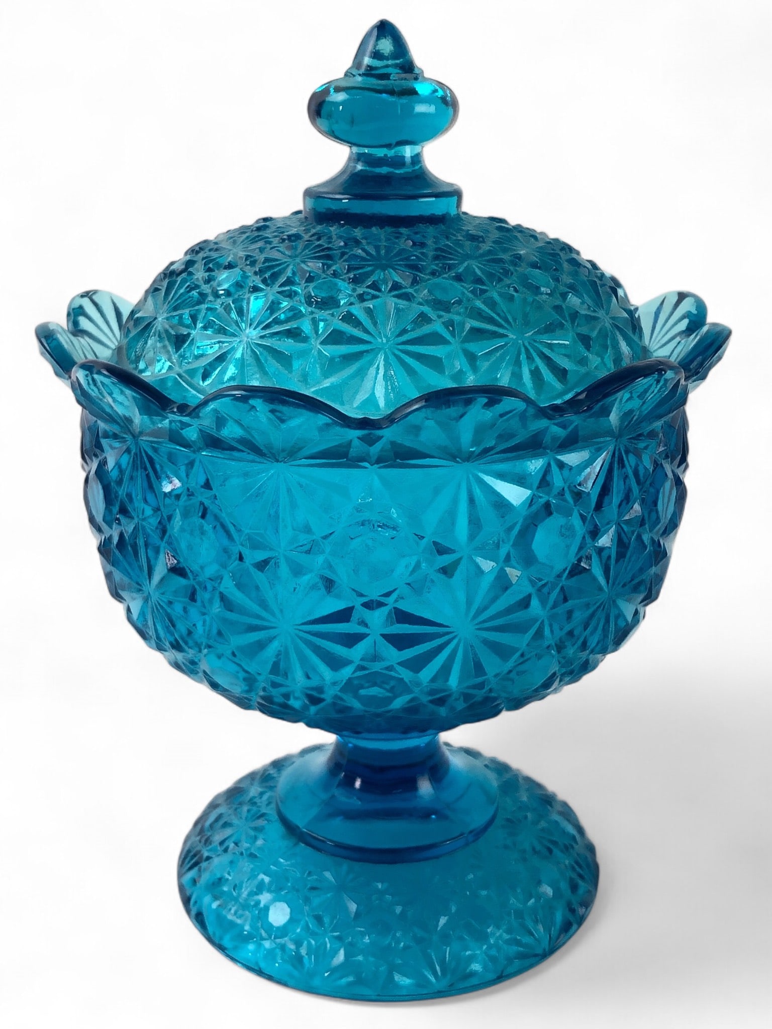 MCM Fenton Daisy & Button Candy Dish With Lid (1 of 8)