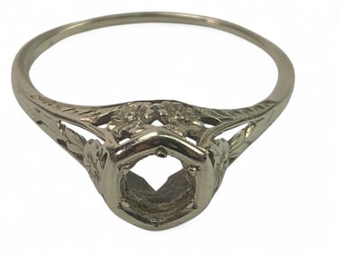 18k Acid Tested Ring Setting Size 7.5