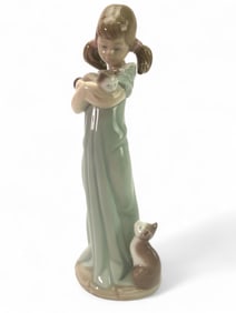 Lladro Porcelain Girl With Cats Figurine