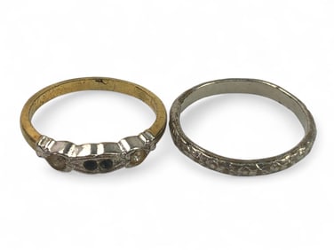 (2) Vtg Unmarked Rings