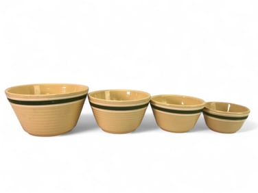 RARE (4) Watt Green Band Mixing Bowls