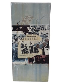 1995 The Beatles Anthology Long Box