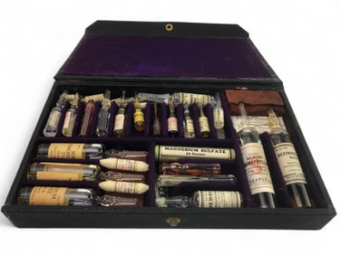 Vintage Doctors Traveling Medical Apothecary Kit