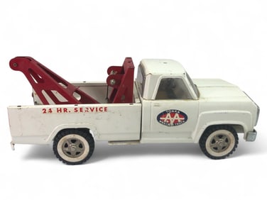 1960s Tonka Pressed Steel AA Wrecker Truck