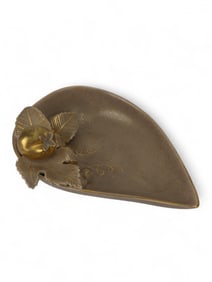 MCM Vee Jackson Speckled Taupe Leaf Dish