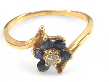 14k Gold Ring With Diamond And Blue Stones