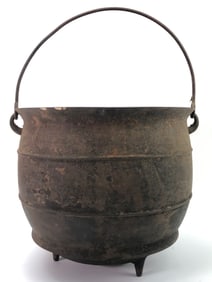 Rare 1850s Jewett & Root Cast Iron Pot