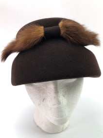 Vtg Fisk Chicago Women’s Wool Hat With Fur Detail